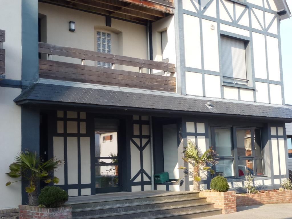 Le Normandy Apartment Pourville-sur-Mer Room photo