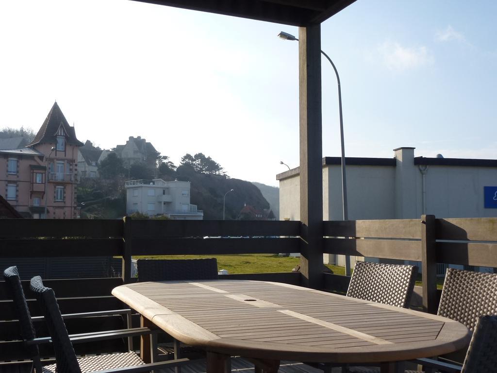 Le Normandy Apartment Pourville-sur-Mer Room photo