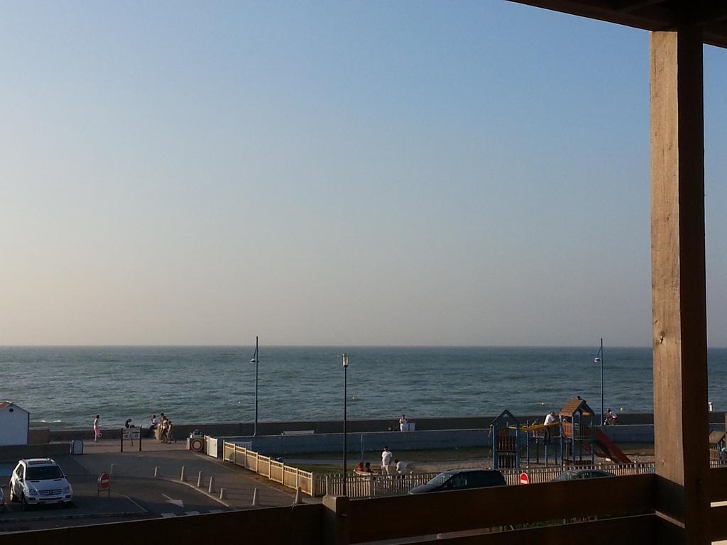 Le Normandy Apartment Pourville-sur-Mer Room photo